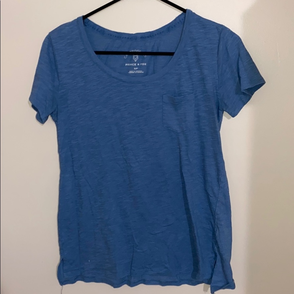 B1G1❤️Scoop t-shirt with pocket